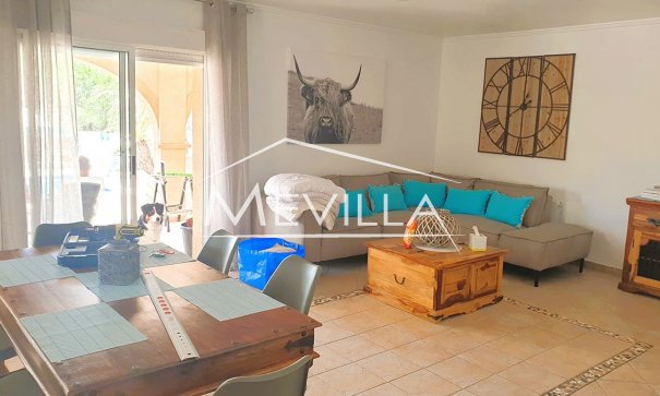 Reventas - Chalet / Villa - San Miguel de Salinas