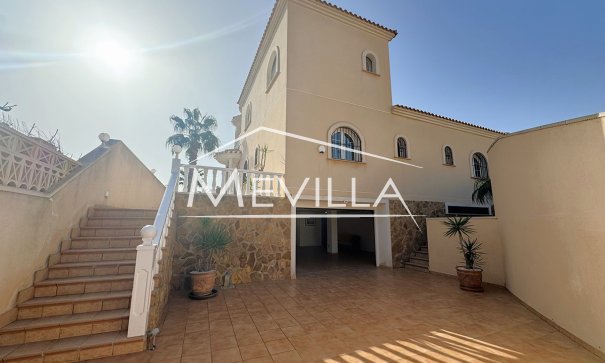 Reventas - Chalet / Villa - Orihuela Costa - Playa Flamenca