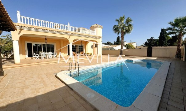 Reventas - Chalet / Villa - Orihuela Costa - Playa Flamenca