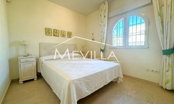 Reventas - Chalet / Villa - Orihuela Costa - Playa Flamenca