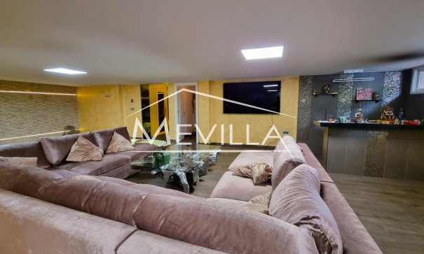 Resales - Villa - Torrevieja