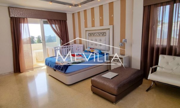 Resales - Villa - Torrevieja