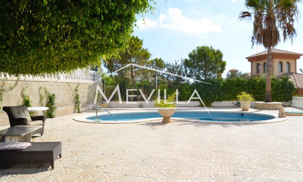 Resales - Villa - Orihuela Costa - Campoamor