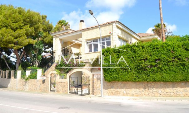 Resales - Villa - Orihuela Costa - Campoamor