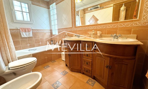 Resales - Villa - Orihuela Costa - Villamartin