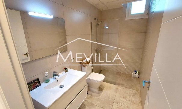 Reventas - Chalet / Villa - Orihuela Costa - Campoamor