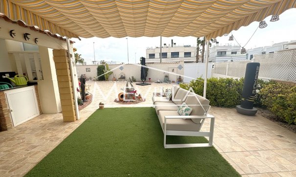 Resales - Villa - Orihuela Costa - Lomas de Cabo Roig
