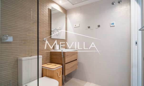 Resales - Flat / Apartment - Orihuela Costa - Punta Prima