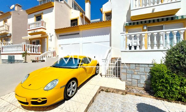 Salg (Resales) - Villa - Orihuela Costa - Cabo Roig