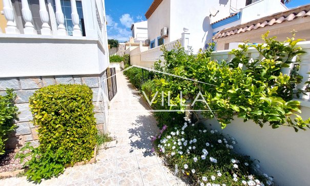 Salg (Resales) - Villa - Orihuela Costa - Cabo Roig