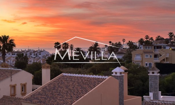 Salg (Resales) - Villa - Orihuela Costa - Cabo Roig