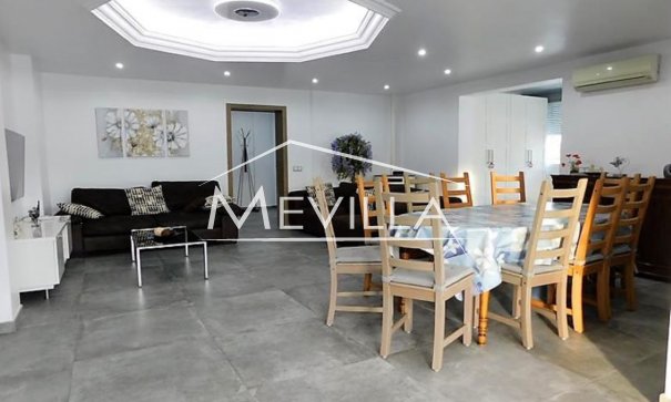 Resales - Villa - Orihuela Costa - La Zenia
