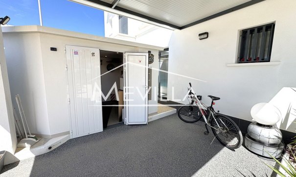 Salg (Resales) - Villa - Orihuela Costa - Lomas de Cabo Roig