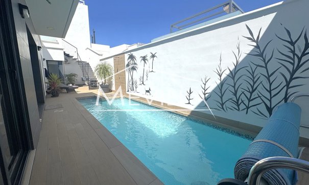 Salg (Resales) - Villa - Orihuela Costa - Lomas de Cabo Roig