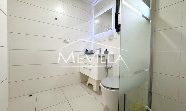Salg (Resales) - Villa - Orihuela Costa - Lomas de Cabo Roig