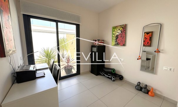 Salg (Resales) - Villa - Orihuela Costa - Lomas de Cabo Roig