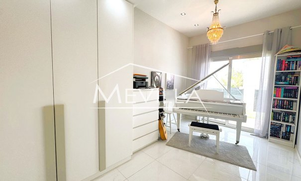 Resales - Villa - Orihuela Costa - Cabo Roig