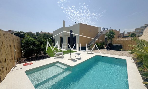Verkäufe - Villa - Orihuela Costa - La Zenia