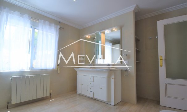 Resales - Villa - Orihuela Costa - La Zenia
