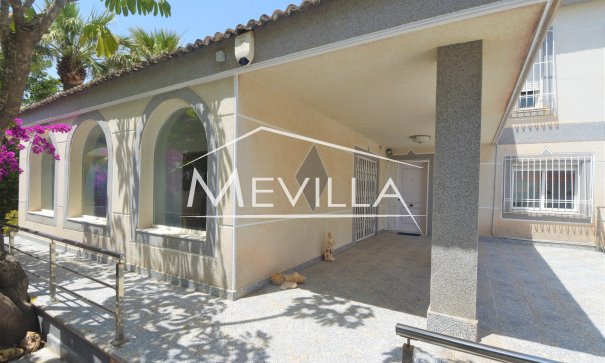 Resales - Villa - Orihuela Costa - La Zenia