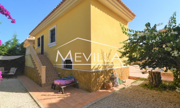 Verkäufe - Villa - Orihuela Costa - Villamartin