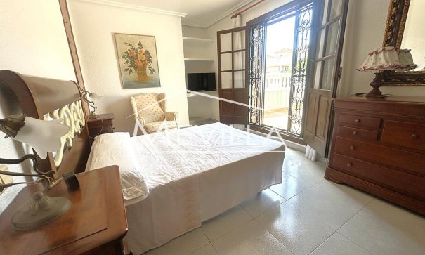Resales - Villa - Orihuela Costa - La Zenia