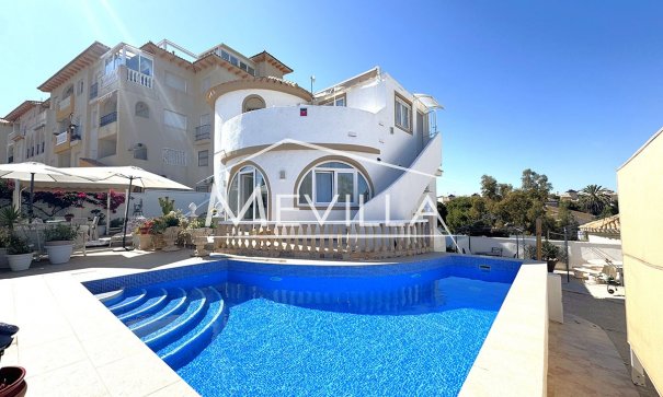 Reventas - Chalet / Villa - Orihuela Costa - La Zenia