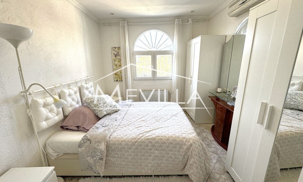 Reventas - Chalet / Villa - Orihuela Costa - La Zenia