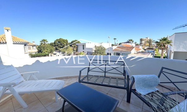 Reventas - Chalet / Villa - Orihuela Costa - La Zenia