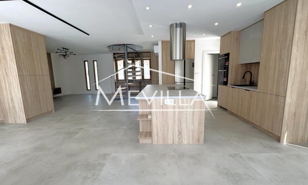 Reventas - Chalet / Villa - Orihuela Costa - Cabo Roig
