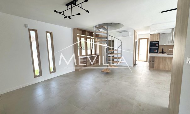 Reventas - Chalet / Villa - Orihuela Costa - Cabo Roig