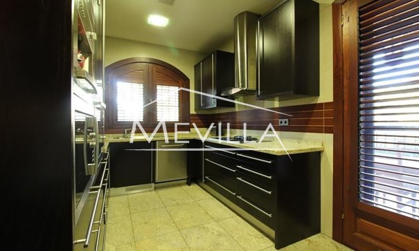 Reventas - Chalet / Villa - Orihuela Costa - Campoamor