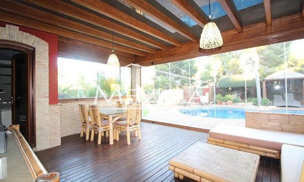 Reventas - Chalet / Villa - Orihuela Costa - Campoamor