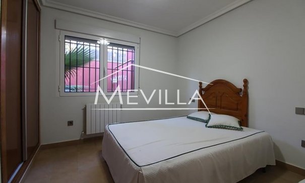 Reventas - Chalet / Villa - Orihuela Costa - Campoamor