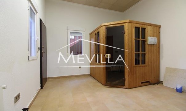 Reventas - Chalet / Villa - Orihuela Costa - Campoamor