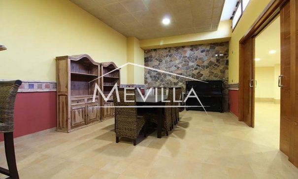 Reventas - Chalet / Villa - Orihuela Costa - Campoamor