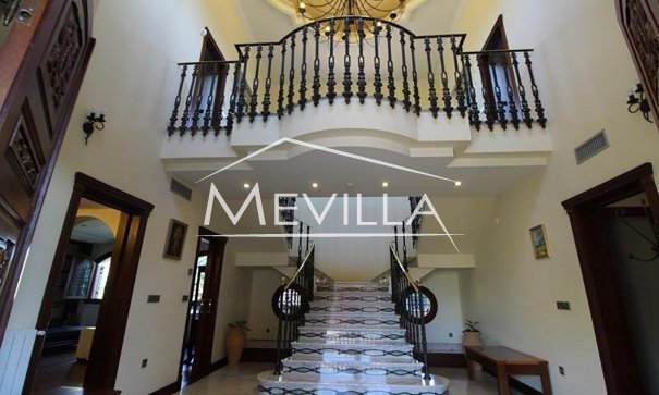 Reventas - Chalet / Villa - Orihuela Costa - Campoamor