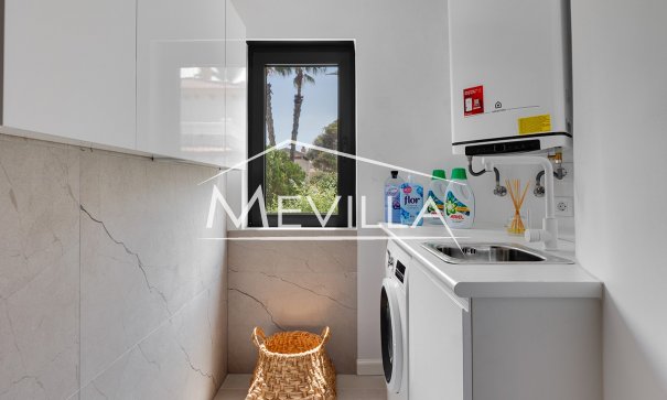 Salg (Resales) - Villa - Orihuela Costa - La Zenia