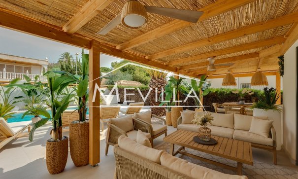 Salg (Resales) - Villa - Orihuela Costa - La Zenia