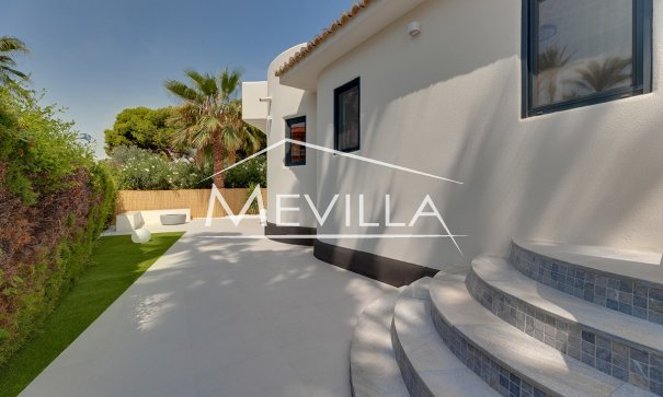 Salg (Resales) - Villa - Orihuela Costa - La Zenia