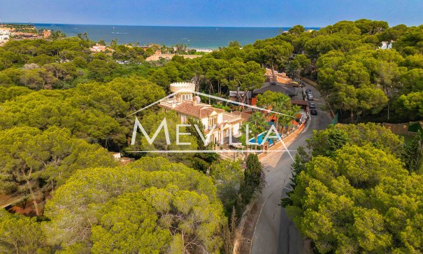 Salg (Resales) - Villa - Orihuela Costa - Campoamor