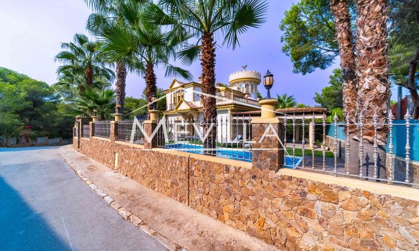 Salg (Resales) - Villa - Orihuela Costa - Campoamor