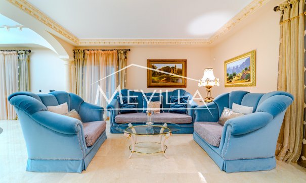 Salg (Resales) - Villa - Orihuela Costa - Campoamor