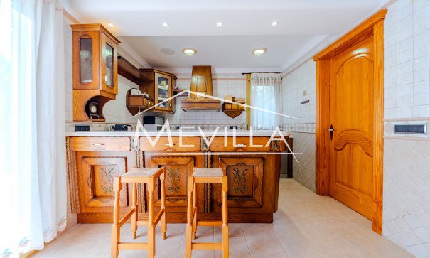 Salg (Resales) - Villa - Orihuela Costa - Campoamor