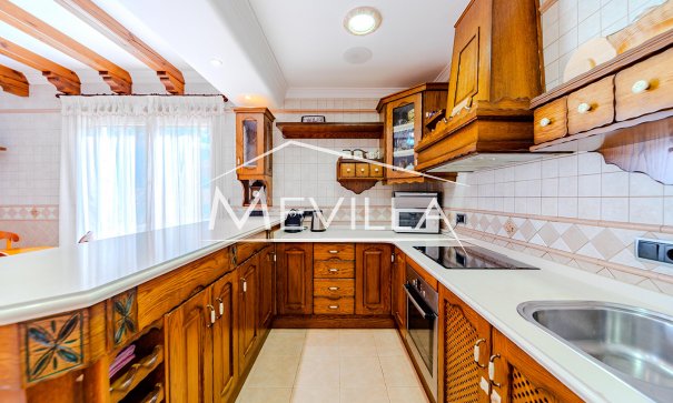 Salg (Resales) - Villa - Orihuela Costa - Campoamor