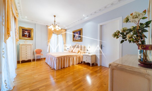 Salg (Resales) - Villa - Orihuela Costa - Campoamor