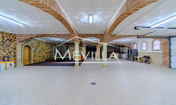 Salg (Resales) - Villa - Orihuela Costa - Campoamor