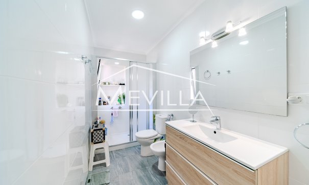 Resales - Villa - Orihuela Costa - La Zenia
