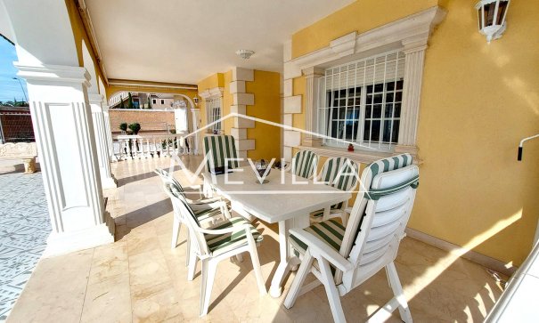 Wederverkoop - Villa - Torrevieja - Los Balcones
