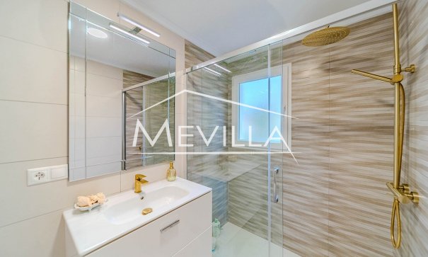 Resales - Villa - Orihuela Costa - Campoamor